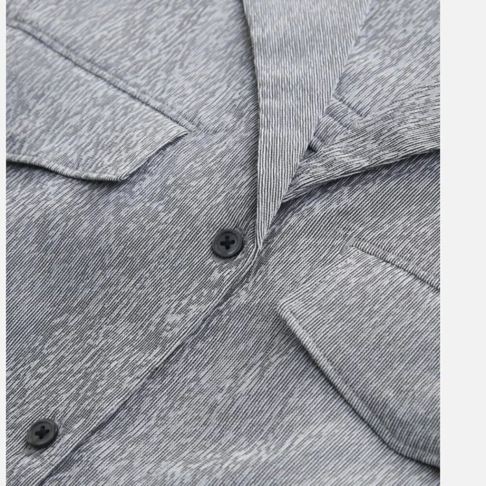 XS Oversized - ATHLETA - Echo Top Quick Drying Gray NEW $99 msrp - Picture 6 of 6